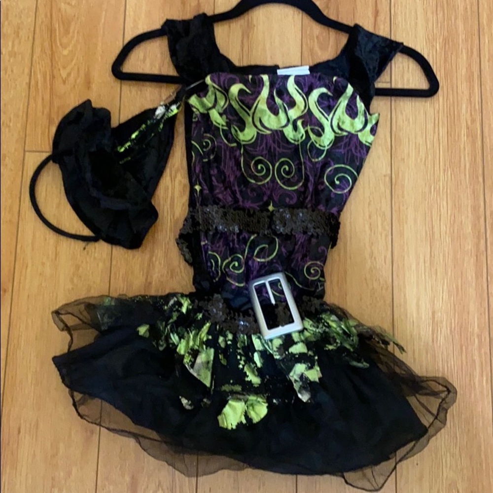 New Halloween Witch kids Costume size 4-6